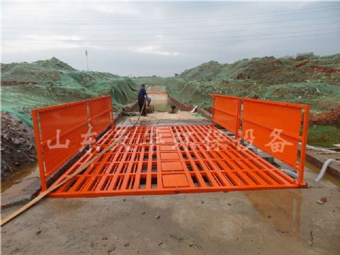 點(diǎn)擊查看詳細(xì)信息<br>標(biāo)題：寬*長*高 4m*6m*1.2m 100T工程洗車機(jī)  閱讀次數(shù)：4221